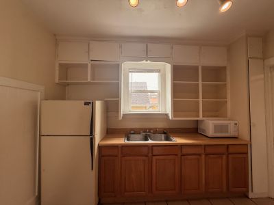 Interior Photo 12