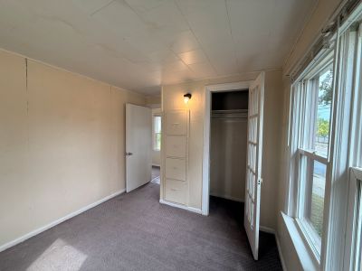 Interior Photo 9