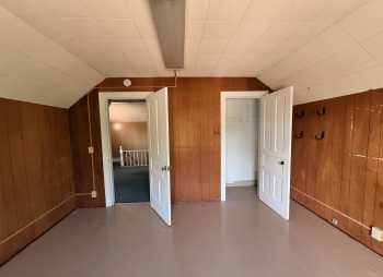 Interior Photo 14