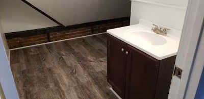 Interior Photo 11