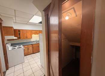 Interior Photo 10